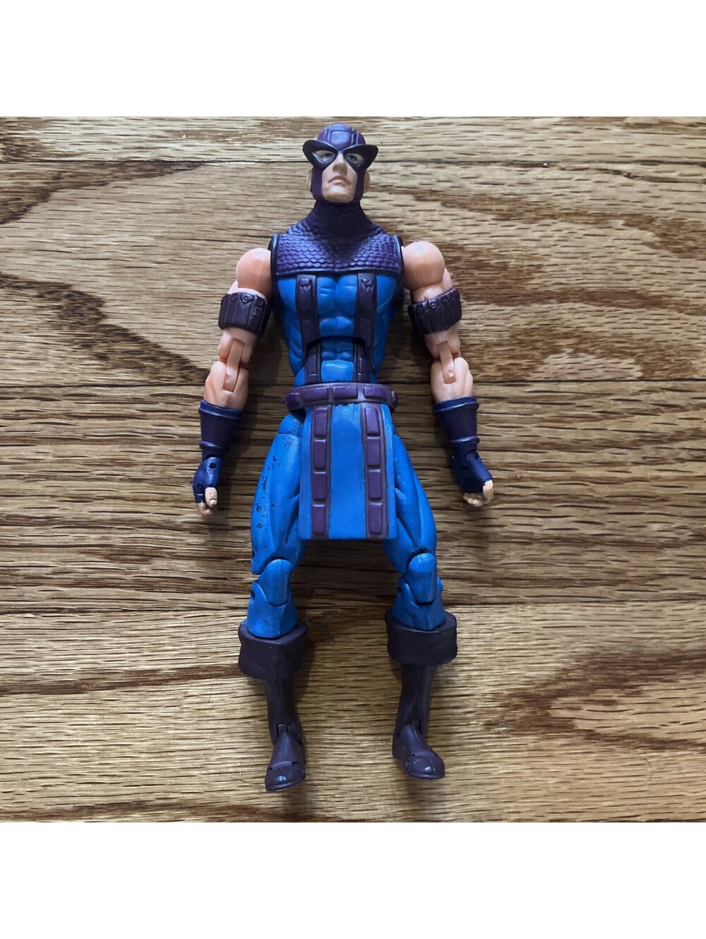 Hawkeye Marvel Legends Series 7 2004 ToyBiz 6 Inch Avengers